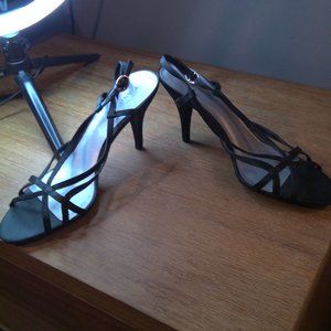 satin blacknstappy heels  3 inch